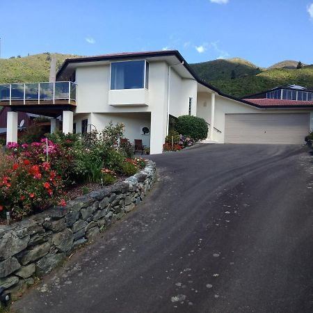 Bed and Breakfast Moana View Пиктон Экстерьер фото