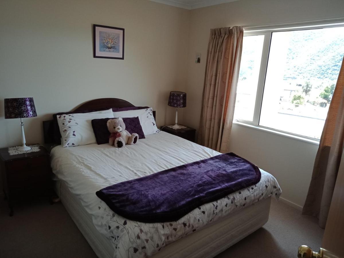 Bed and Breakfast Moana View Пиктон Экстерьер фото