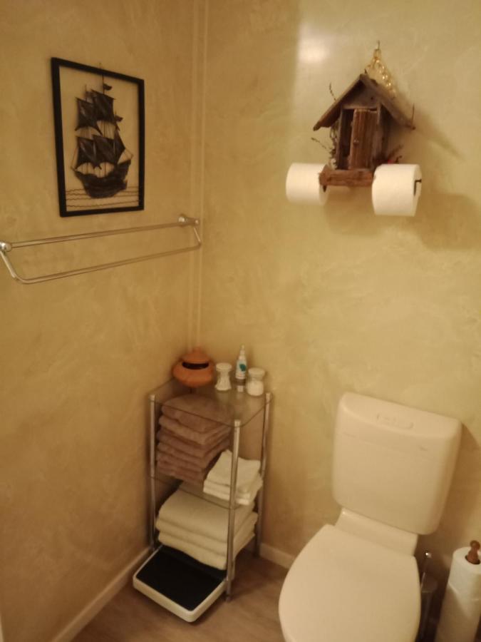 Bed and Breakfast Moana View Пиктон Экстерьер фото